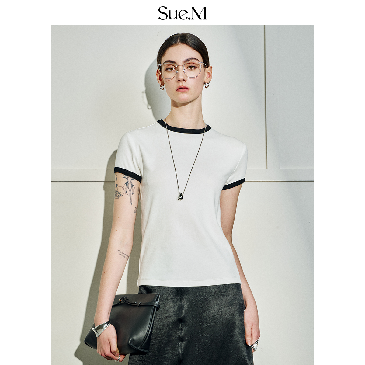 Sue.M小香风弹力显瘦百搭打底衫