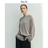 Sue.M 空气面膜T女 松弛多穿领蝙蝠袖 一字领天丝烫钻长袖 t恤25秋