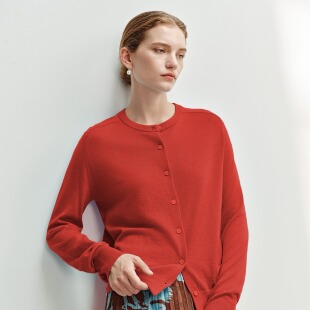 Sue.M可机洗圆领红色新年羊毛开衫毛衣春季biella扬子纱针织衫女