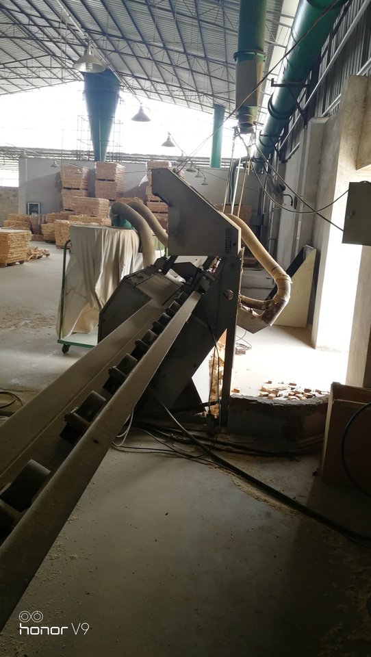 1月14日桂林家具公司木材加工优选锯设备网络拍卖公告