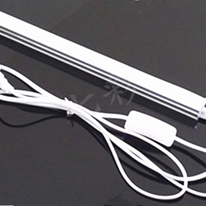 LED台灯宿舍电脑桌超亮灯带关插电灯管护眼阅读灯led节能日光管