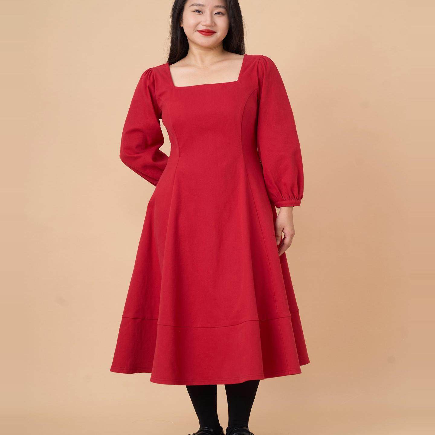 34三思大码女装收腰方领灯笼袖连衣裙节日圣诞新年搭配FW2433全码