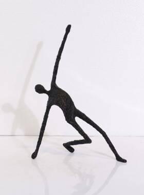 意抽象黑色人物铸雕创塑摆设别墅客开厅书铁柜放柜博古架软B0495