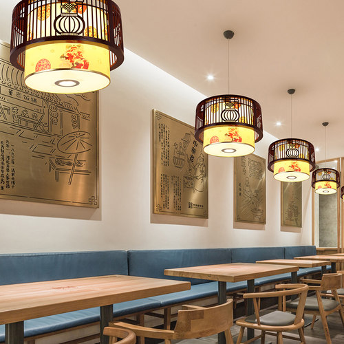 中式餐厅饭店吊灯火锅店大厅卡座照F射灯酒店会所包厢过道古典木