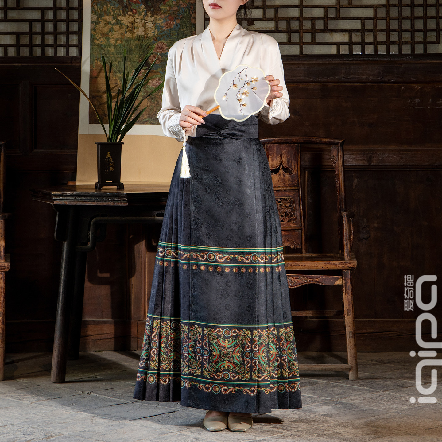 爱奇葩[蝶衔福锦]原创明制马面裙2025新款蝴蝶元素古风汉服半身裙,女装/女士精品,汉服半身裙,淘宝优惠券,粉丝福利购,淘宝优惠卷