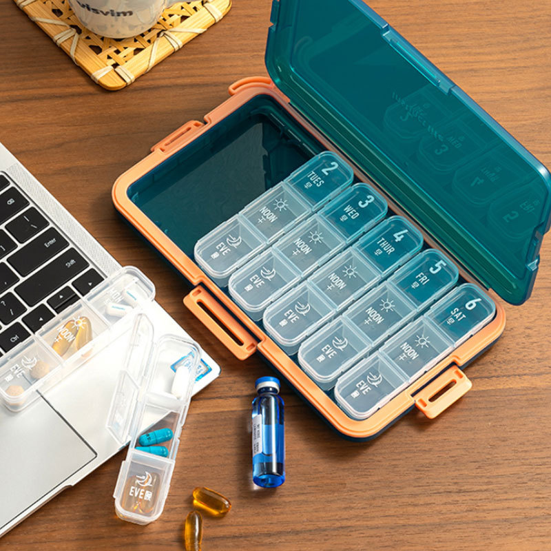 日本密封盒便携早中晚三餐丸片分