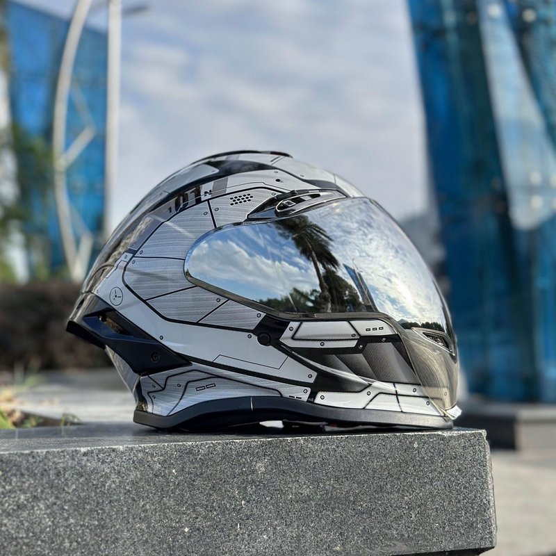 NBTK摩托车全盔保温机车仿赛街车复古四季通用设计品牌哈雷防护