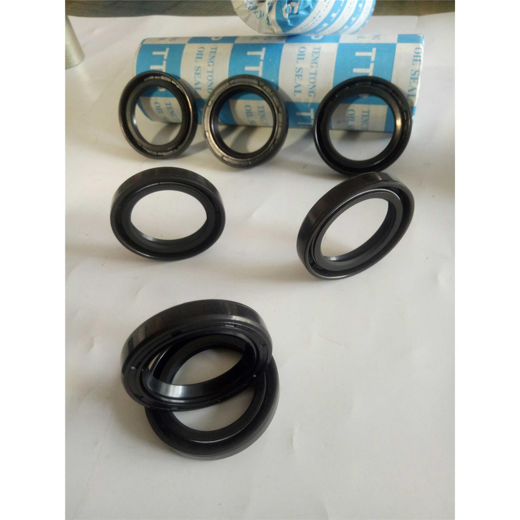丁青油封14x30x10 14x30x8 15x30x5 15x30x10 15x30x7.5  密封圈