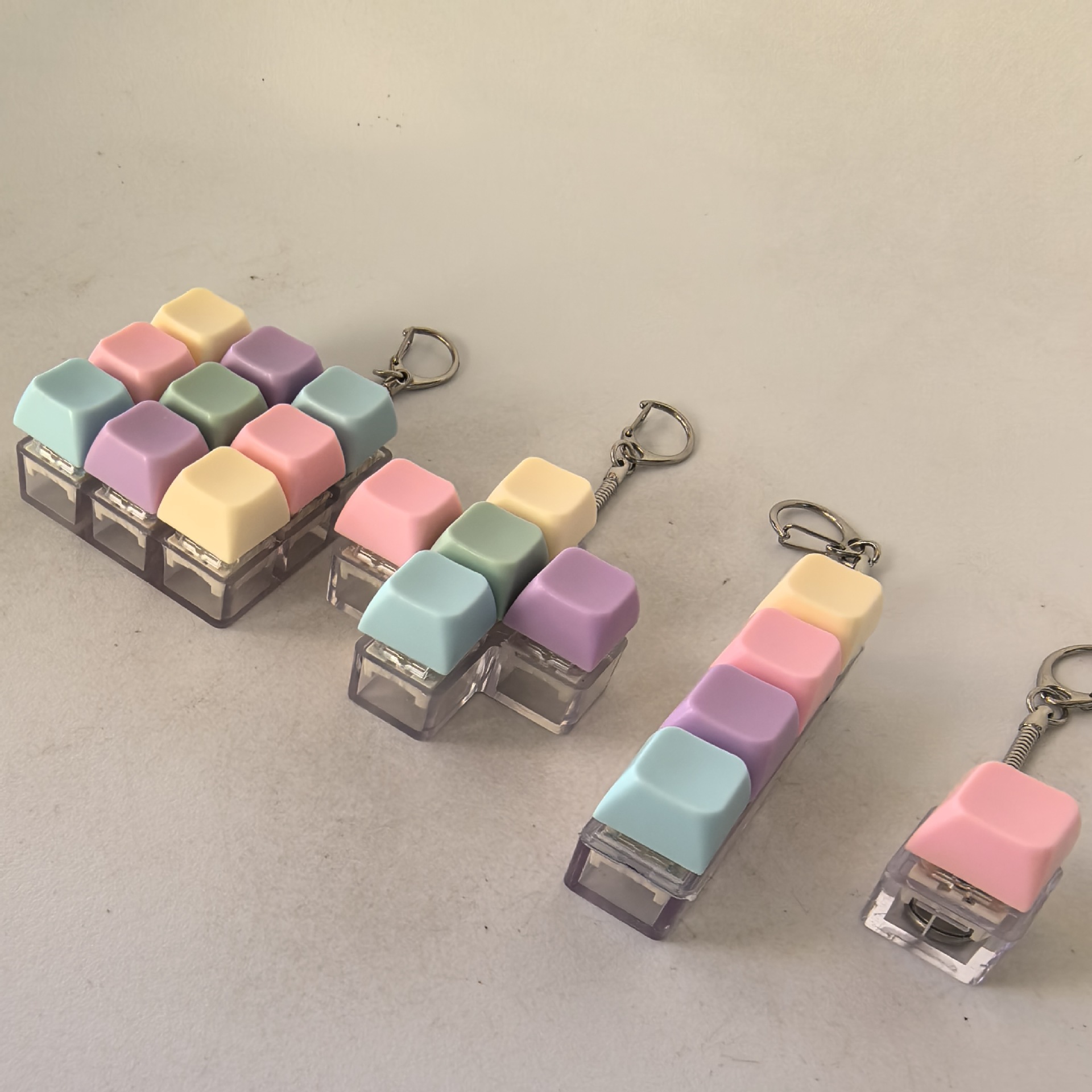 一字型四键按压键盘玩具试轴器解