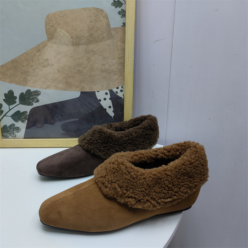 撤柜处理折扣外贸女鞋2025冬新款百搭平跟舒适休闲豆豆鞋女棉鞋