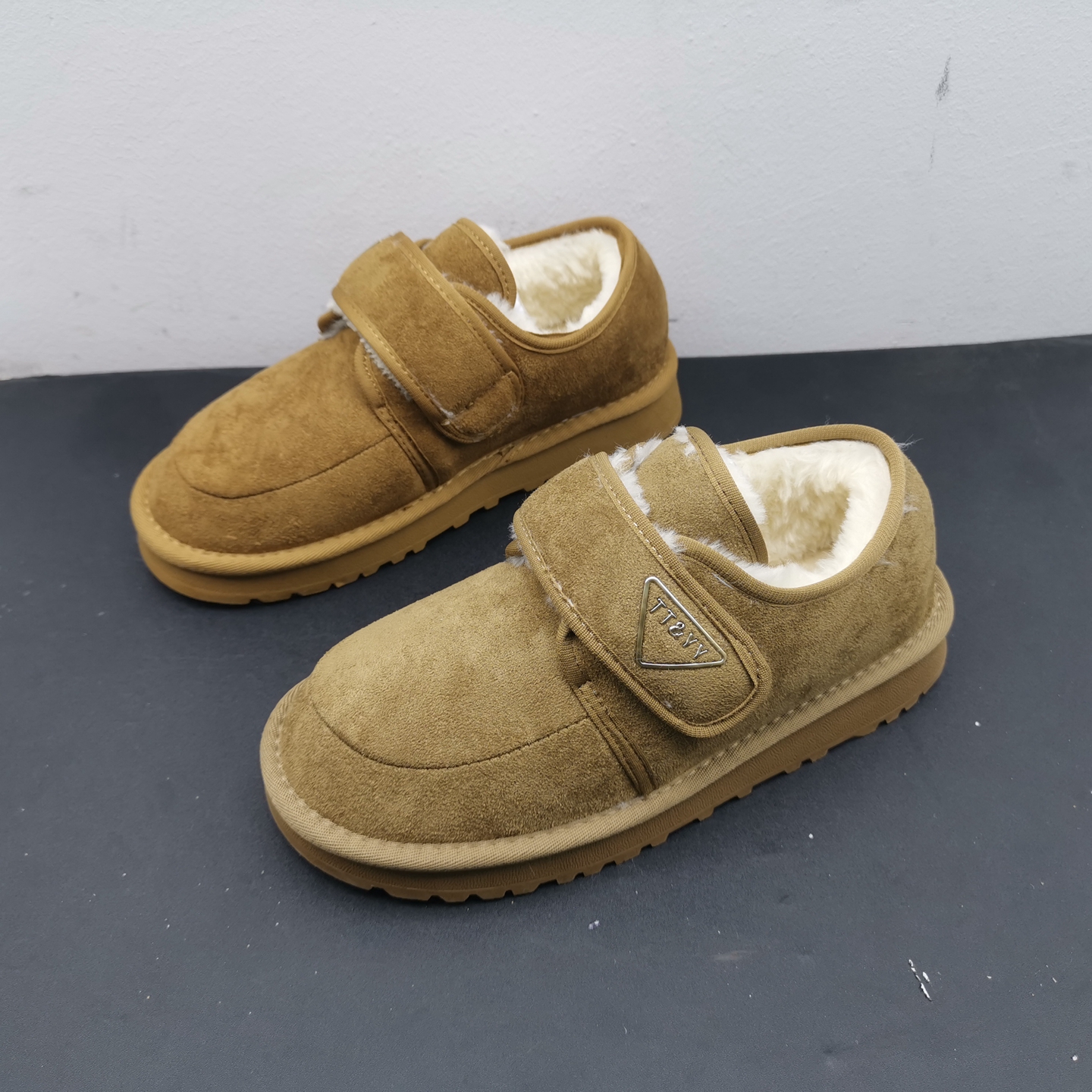 撤柜处理折扣外贸女鞋2025秋新款勃肯舒适休闲百搭保暖女棉鞋