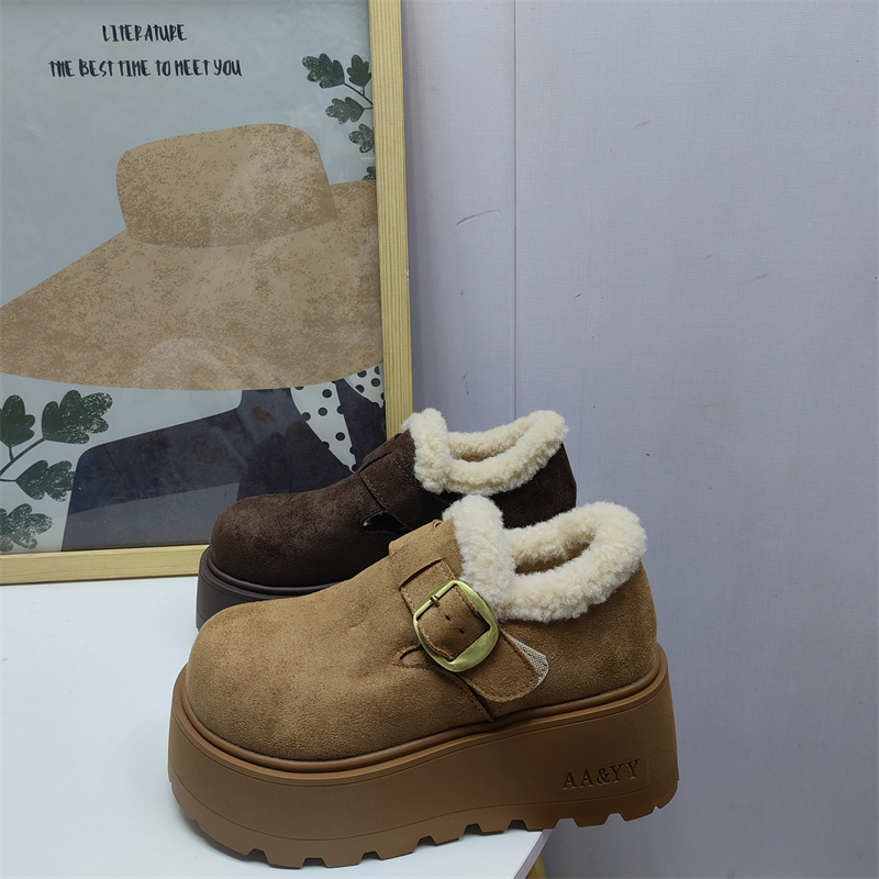 撤柜处理折扣外贸女鞋2025冬新款一脚蹬舒适勃肯鞋休闲保暖女棉鞋