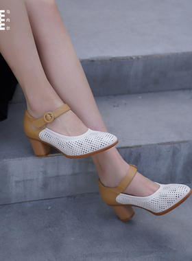 马内尔高跟鞋女秋季新款圆头浅口冲孔透气休闲一字扣单鞋G23361