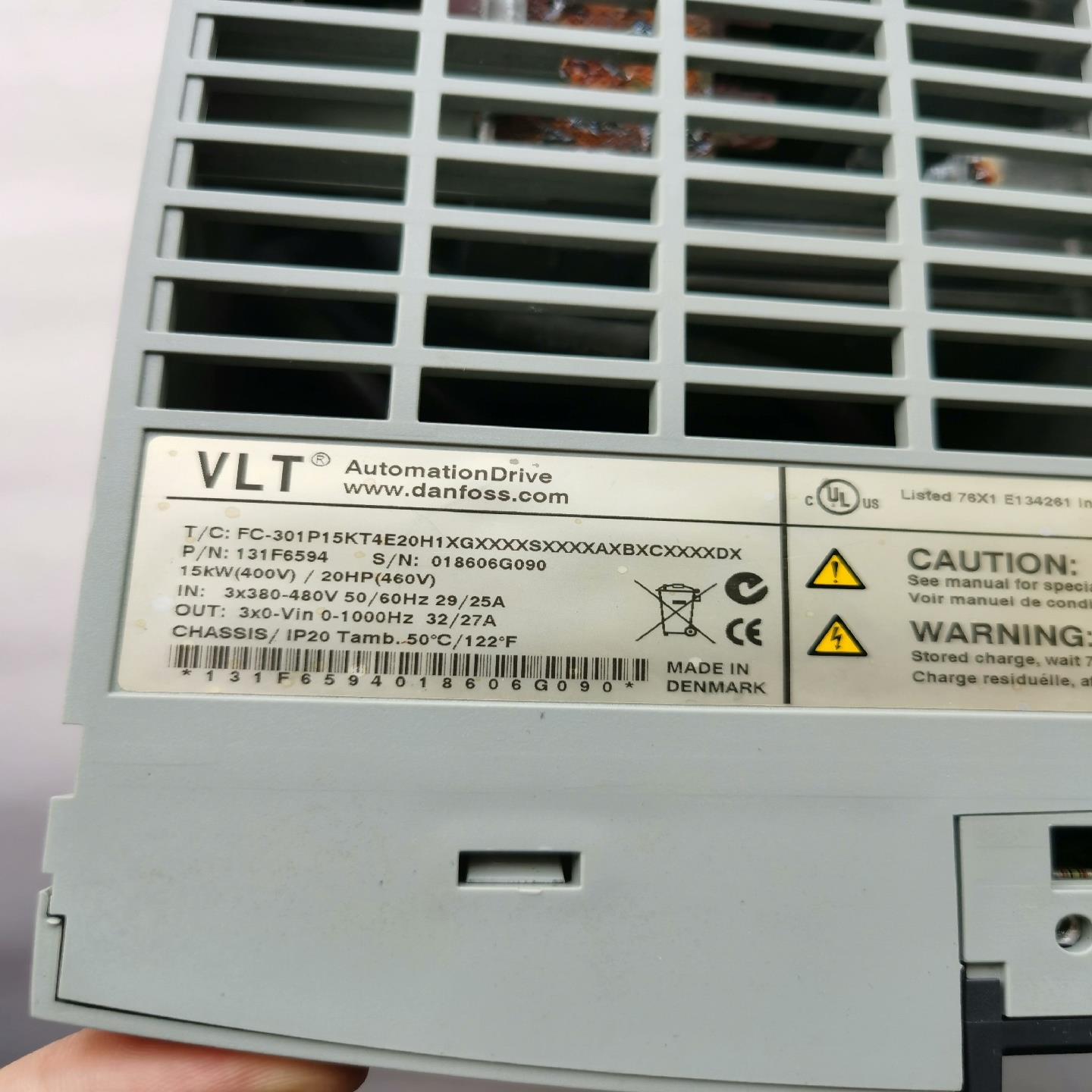 丹佛斯FC-301P15KT4E20H变频器15kw~议价