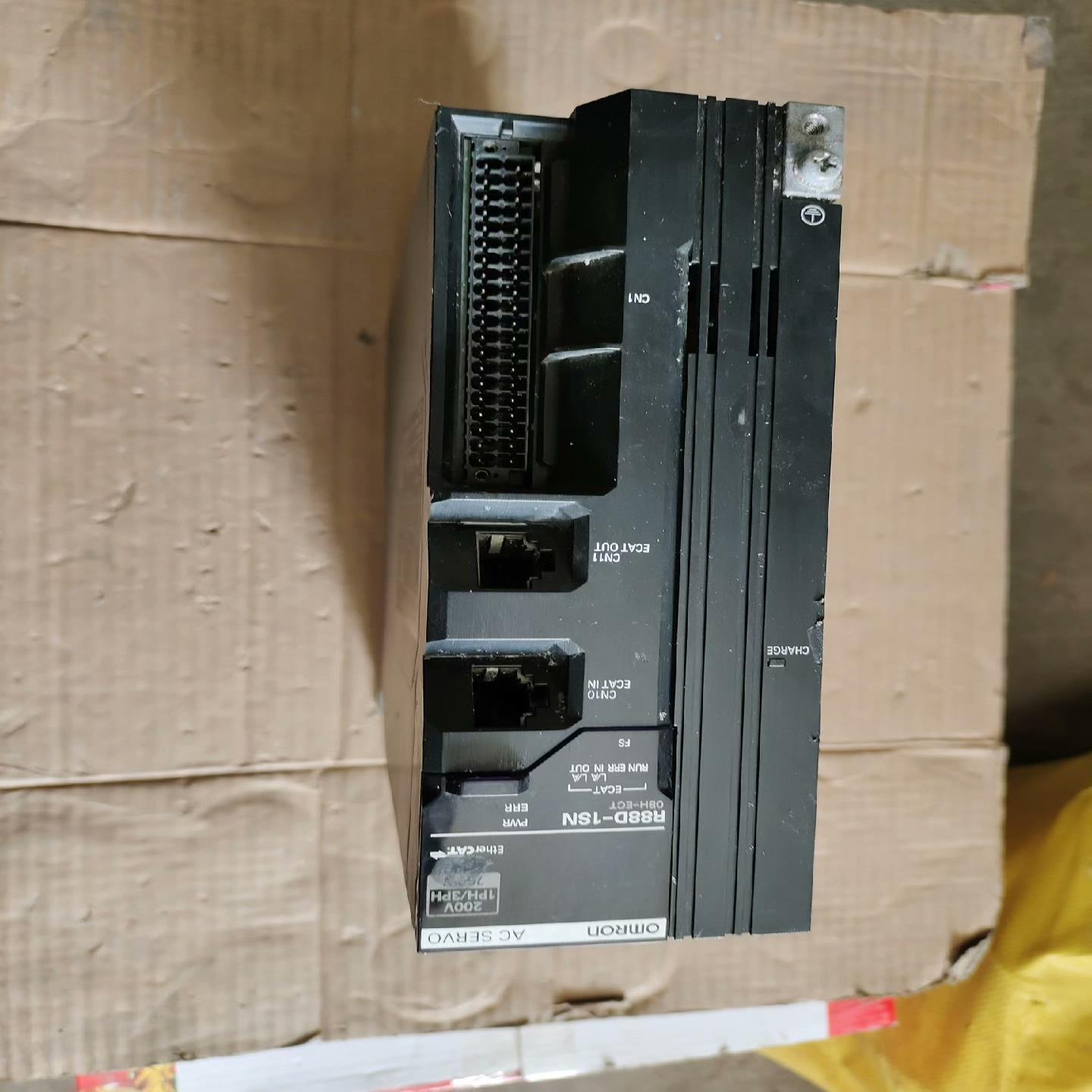 伺服驱动器R88D-1SN08H-ECT，750W，实(崽崽配件）