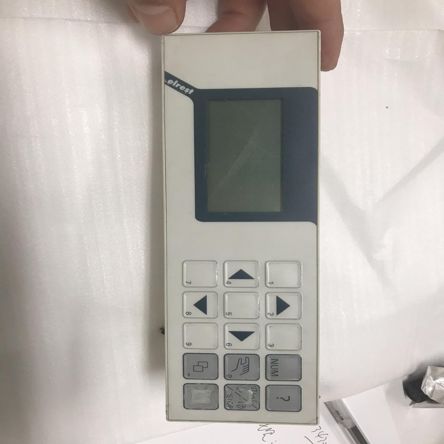 议价德国ELREST-73230控制面板/显示屏，24220 0