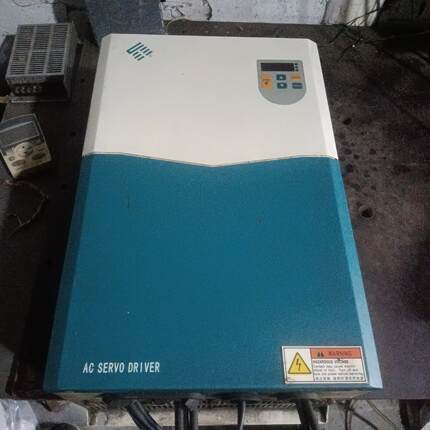 桂林星晨伺服驱动器，37KW，NAS4E37/67X 1台，(崽崽配件）