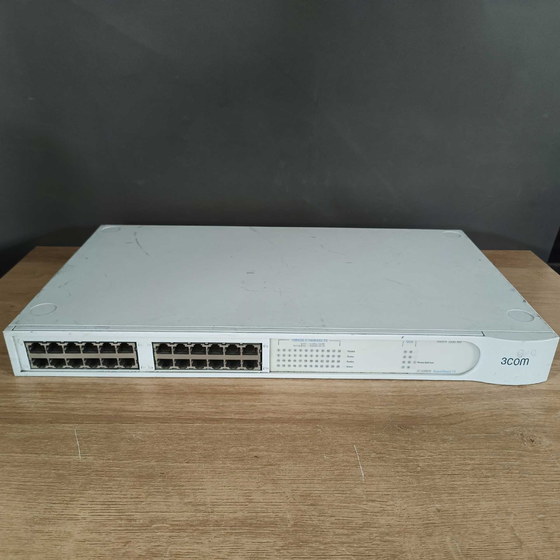 议~3COM 3C16985B SuperStack 交换机24