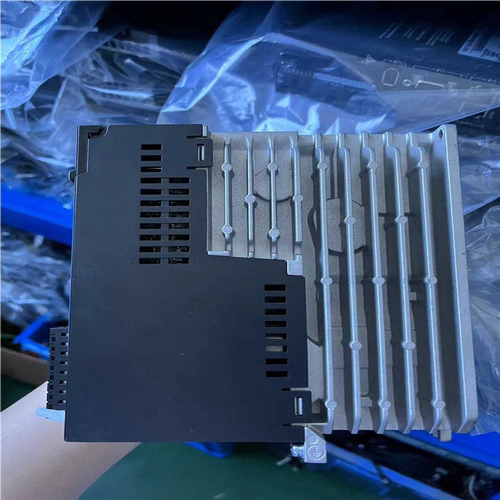 (议价)5.汇川驱动器660系列200W  SV660PS1R6I