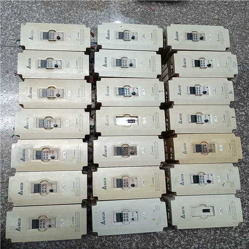 台达VFD037M43A变频器功能包好成色如图不介意外观的议~议价