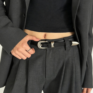 黑色皮带女士2026新款设计感小众细腰带质感金属扣装饰针扣裤带男