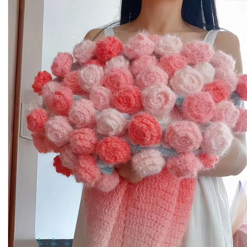 成品渐变玫瑰花束毛毯披肩手工毛线花束毯子送女朋友钩针编织礼物