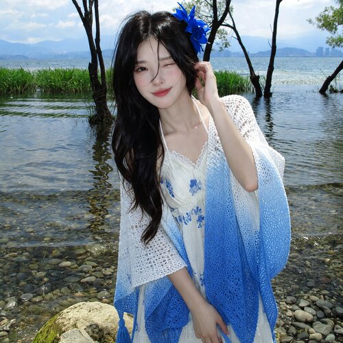 云南旅游披肩女外搭斗篷披风