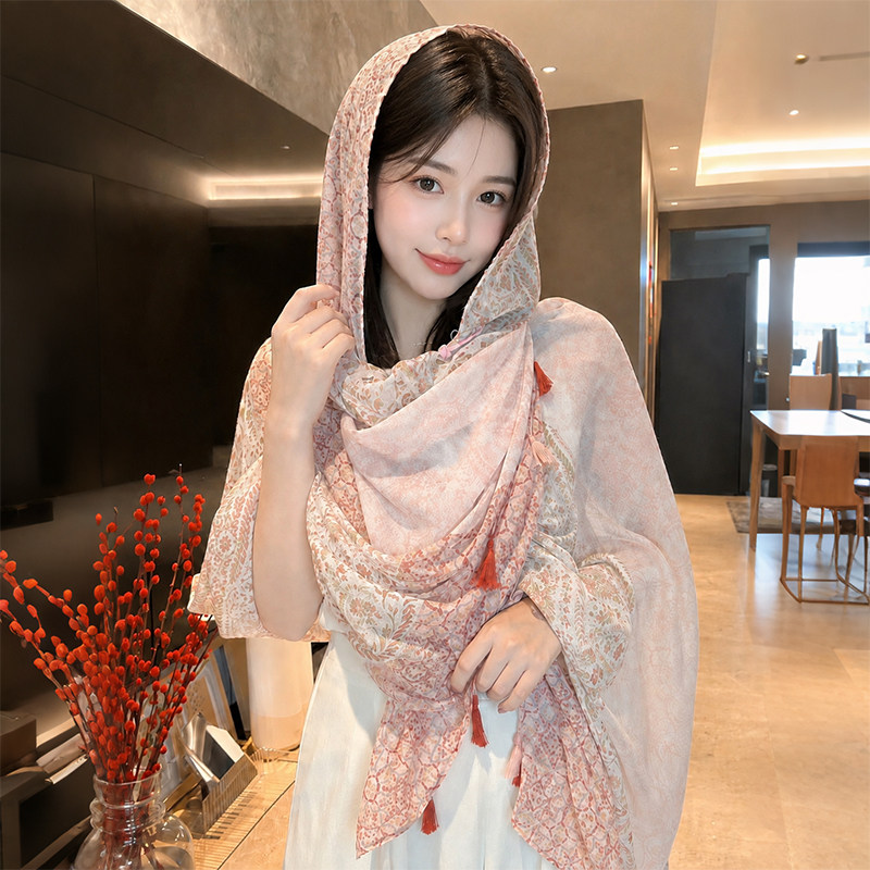 民族风防晒披肩外搭女2026新款云南新疆旅游穿搭盘扣丝巾头巾围巾