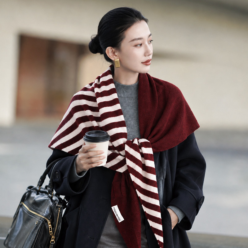 秋冬高级感条纹披肩外搭女士围巾