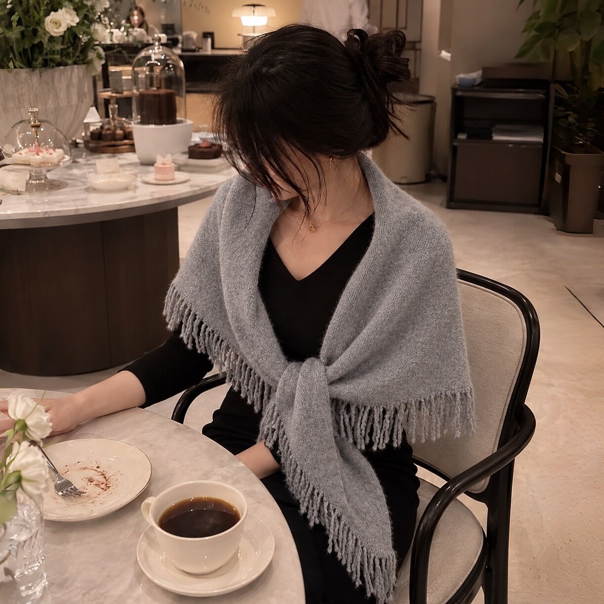 三角围巾披肩外搭女纯色灰色2026