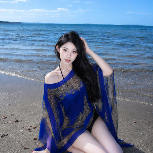 蓝色沙滩丝巾女2026年度假风超大号印花带扣雪纺罩衫防晒两用披肩
