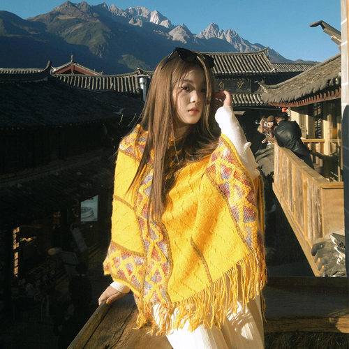 云南民族风套头披肩外搭女2025新款氛围感时尚高级斗篷针织围巾女