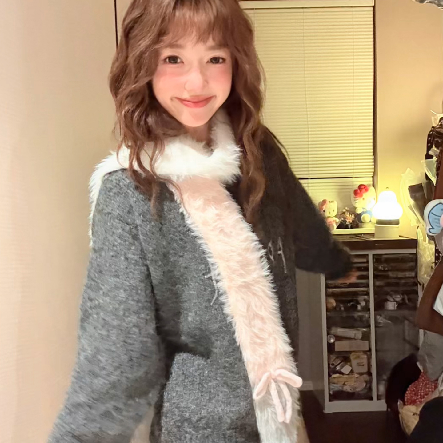 氛围蝴蝶结毛绒细条围巾保暖围脖