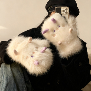 可爱白色毛绒手套女生冬骑车全包防风保暖加绒加厚防寒连指可挂脖