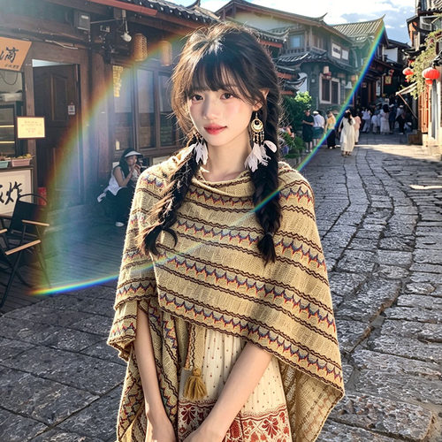 云南旅游民族风披肩女拍照披风