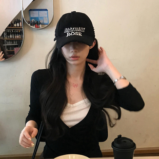韩系黑色鸭舌帽子女款显脸小大帽檐超好看软顶刺绣字母棒球帽男
