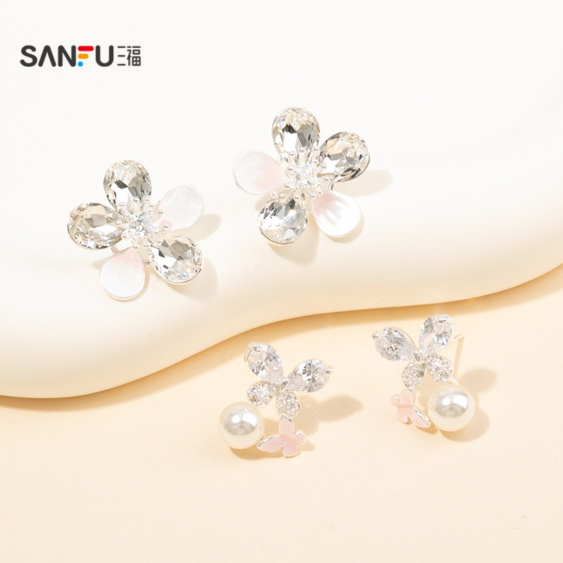 三福清新春绽放耳钉一对 时尚气质小众甜美首饰配饰耳环852602,饰品/流行首饰/时尚饰品新,耳钉,淘宝优惠券,粉丝福利购,淘宝优惠卷