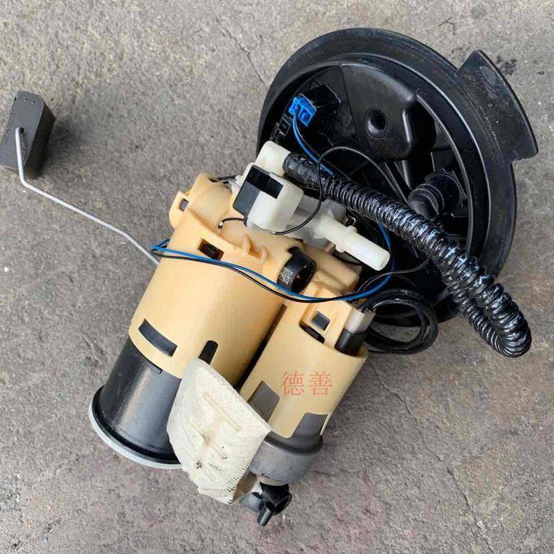 适用奔驰205C160C180C200C260C300C63汽油泵燃油泵油箱