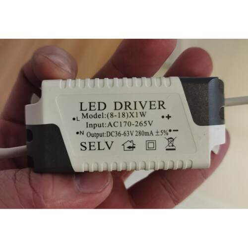 LED1W 3W 4-7W 8-18W 8-24W驱动电源变压器火牛2针插口LED灯驱动