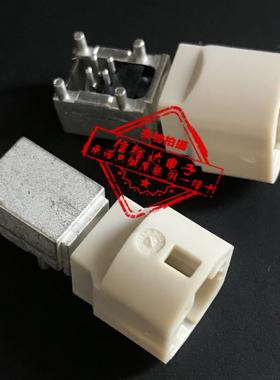 AMPHENOL汽车载HSD4板端卧式射频收音天线束插座公头B型白色FAKRA