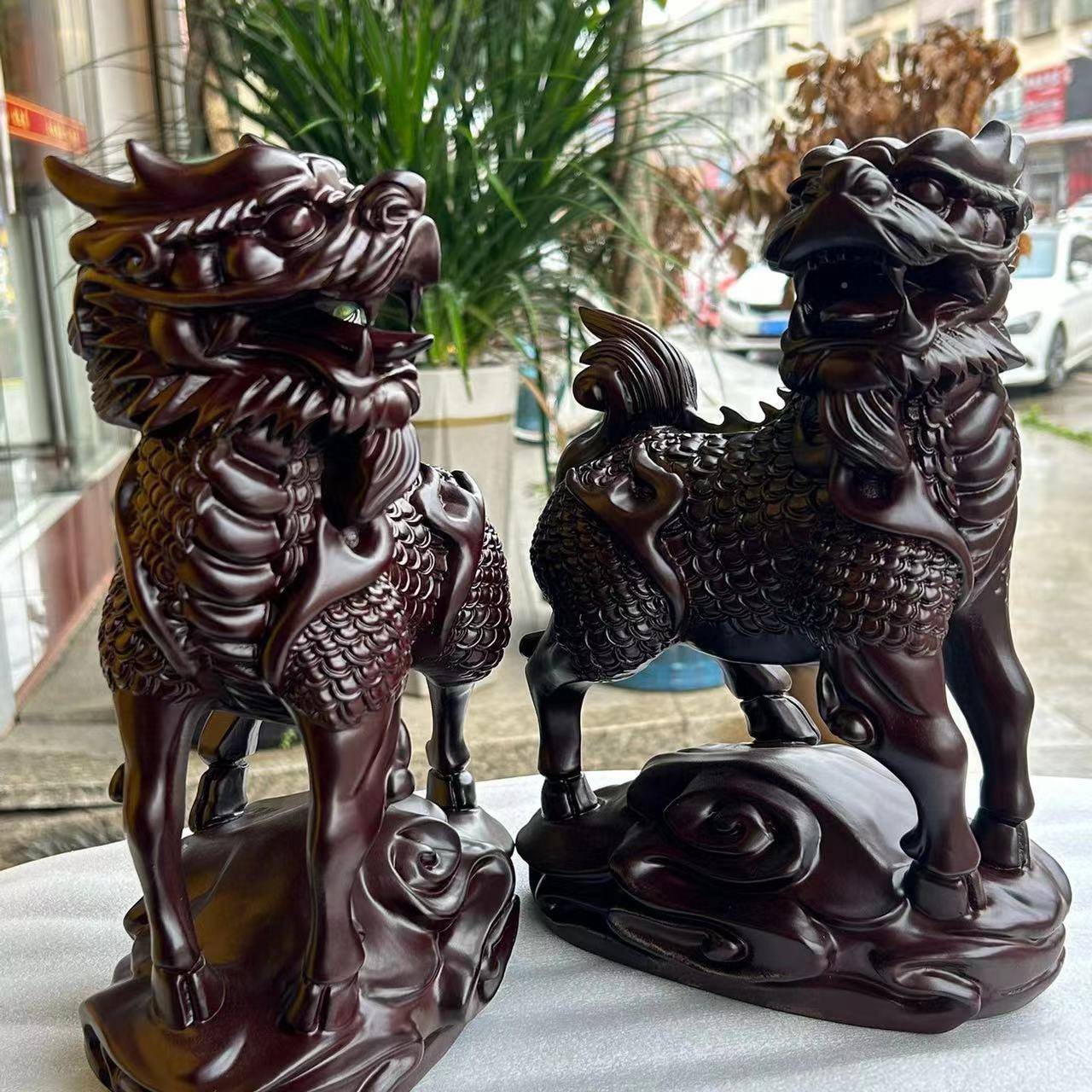 黑室檀木TLQ雕麒麟摆件配对家居办公店客铺装饰品工厅艺品