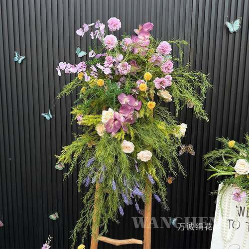新款森系造景装饰的花艺去照REW有风动地方活仪式会场布置拍摄影