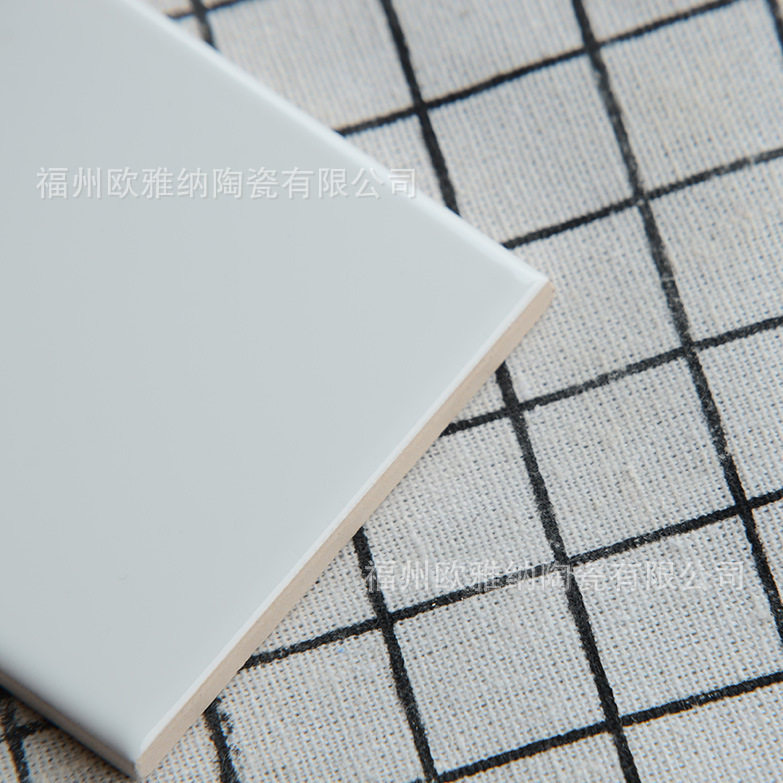 纯色釉面瓷片75x150厨卫内墙砖