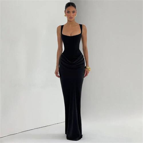 Ladies' formal square neck sleeveless waist cinching design