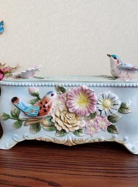 陶瓷欧式纸巾盒 东方巴黎纸巾盒 餐桌用抽纸盒 Function Art纸巾