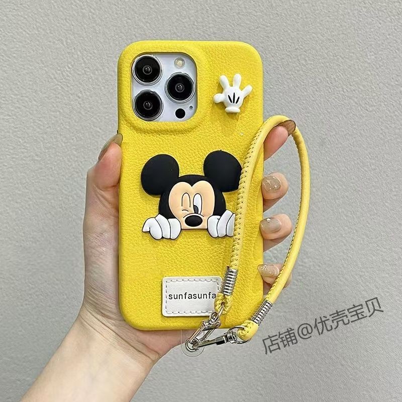 可爱卡通黄老鼠手掌手提绳适用于iPhone15手机壳苹果i16promaxi14pro防摔iPhone13小众可爱i15pro