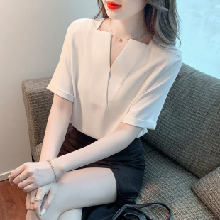 速发职业202士新款 气计感v领上衣设质通勤4薄 夏装