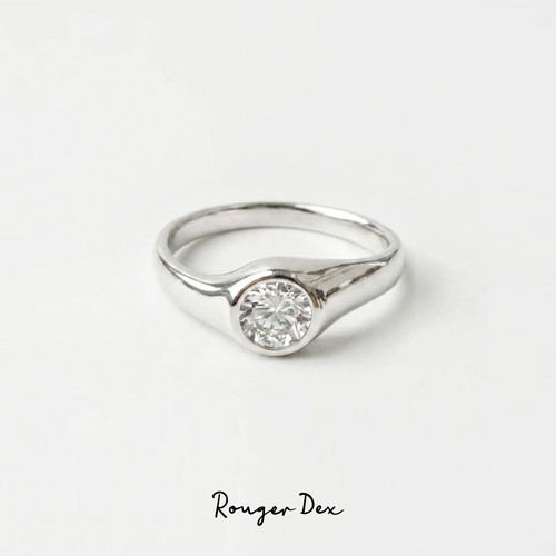 Rouger Dex 925银光面精致轻奢莫桑石戒指高级感百搭锆石尾戒礼物