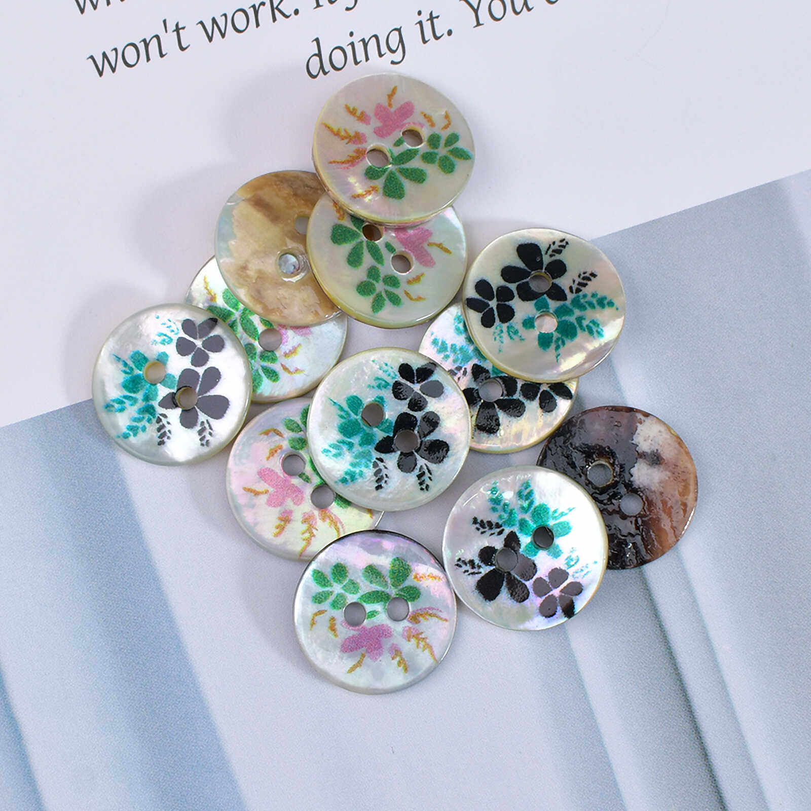 马氏贝印花蓝色绿色纽扣纯天然贝壳扣开衫扣两眼平面可爱独家设计