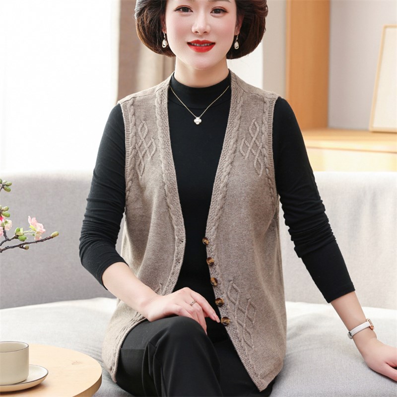 速发2024新秋中妈款装针织马甲外套妈老年春秋背心马夹洋气宽松上